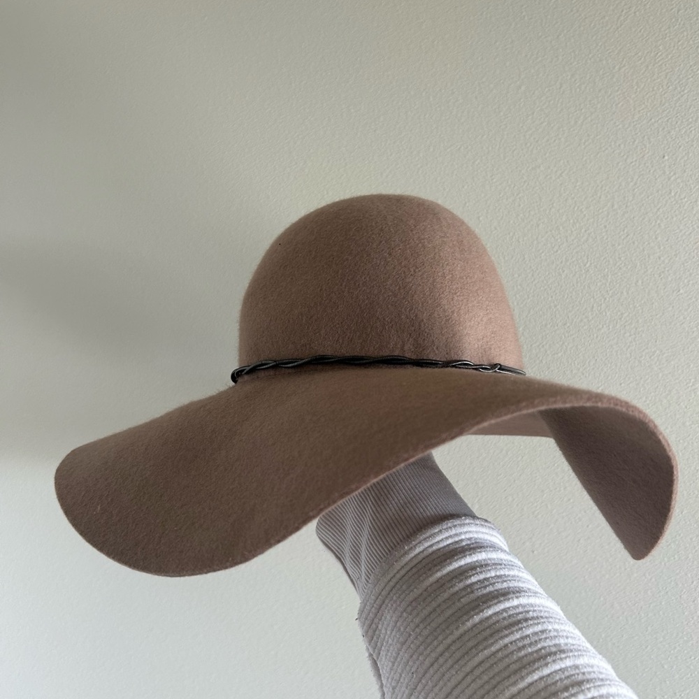 Universal Thread Tan Wide-Brim Hat